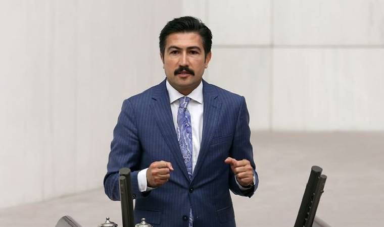 AKP'li Özkan'dan tepkilere neden olan bir açıklama daha: Vaka artışını işyerlerinin açılmasına bağladı!