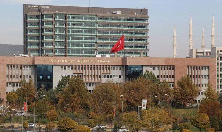 'Öpücük' rüşvet sayıldı