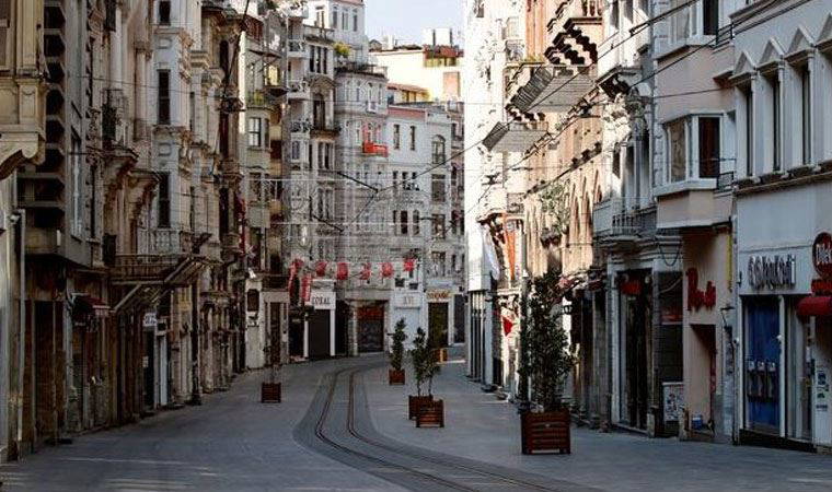 FT: Merkez Bankası kararlarındaki zikzaklar esnafı etkiliyor