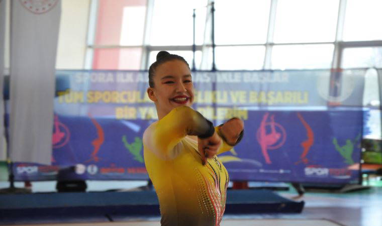 Ayşe Begüm Onbaşı sezona 3 Türkiye şampiyonluğu ile başladı