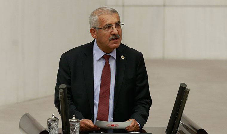 İYİ Partili Yokuş'tan Sedat Peker operasyonu yorumu: Sırtını sıvazlıyordunuz