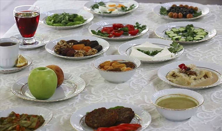 Ramazan’da bu besinlere dikkat: Sağlık sorunlarını tetikleyebilir