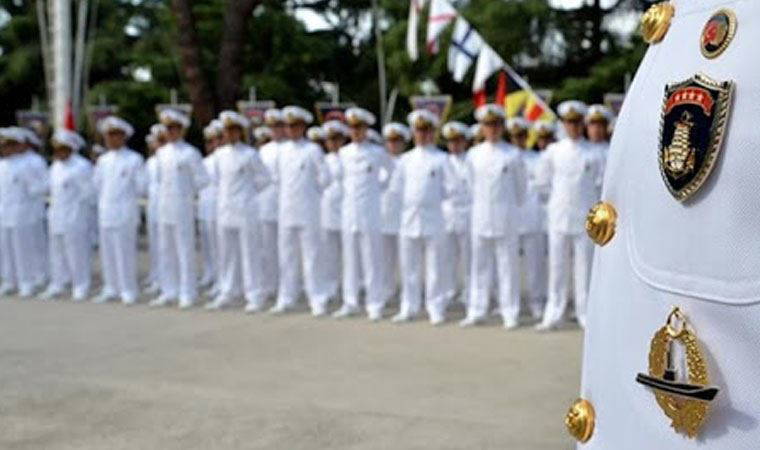 4 Emekli Amiral Emniyet'e gitti