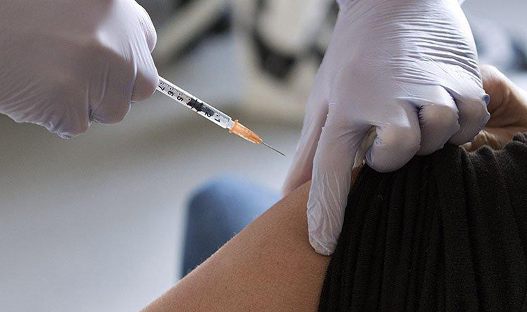 Vaka sayısında rekorun ardından Türkiye'de kaç kişi aşılandı?