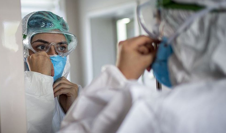 Sağlık emekçilerine 'istifa' yasağı