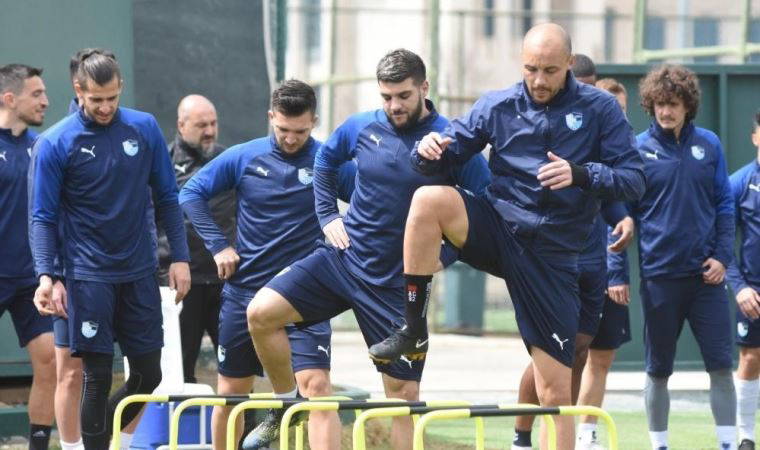 Erzurumspor’da Beşiktaş maçı sonrası deprem; 4 isim kadro dışı