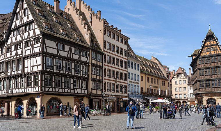 ‘Seçkin okul’ tartışması