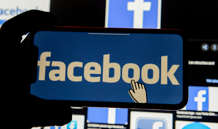 Facebook'tan 'evden çalışma' kararı