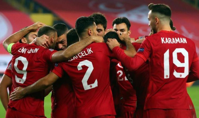 Fortuna Düsseldorf'ta Kenan Karaman'ın Covid-19 testi pozitif çıktı