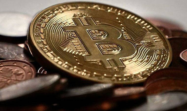 Bitcoin 48,827 dolardan döndü