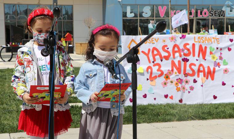 LÖSEV Sağlık Kenti’nde 23 Nisan coşkusu