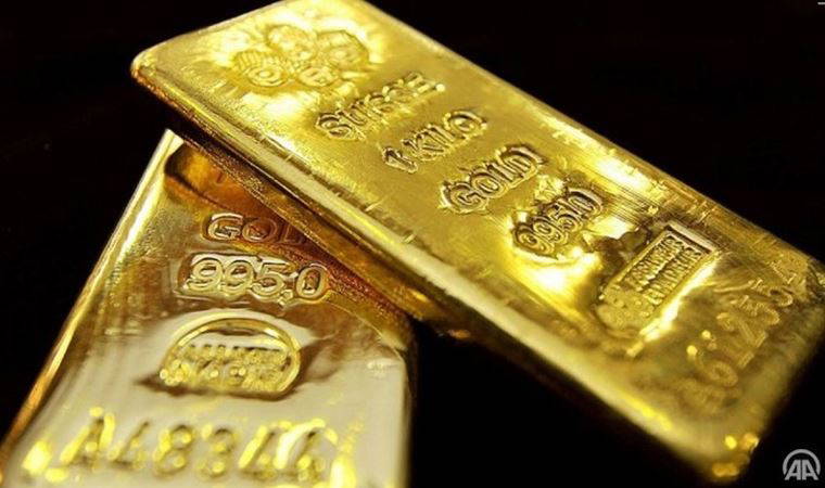 Petrol talep baskısıyla geriledi, altın yükseldi