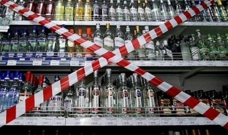 Tam kapanmada alkol satışı yasaklandı!