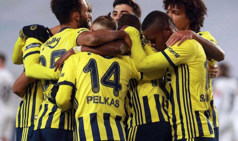 Fenerbahçe'nin Alanyaspor maçı kadrosu belli oldu Mesut Özil...