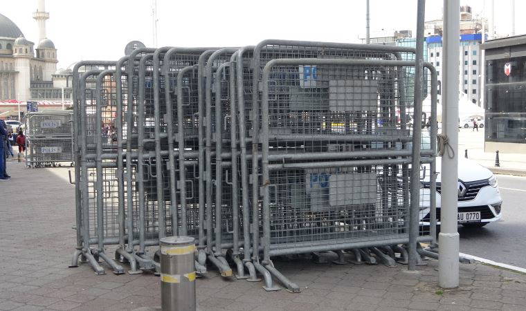 Taksim’de 1 Mayıs tedbirleri: Polis barikatları getirildi