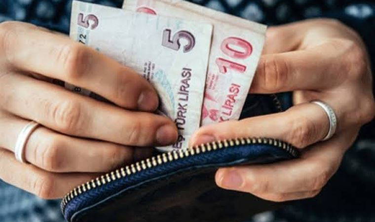 Türk-İş, 4 kişilik ailenin açlık sınırını 2 bin 767, yoksulluk sınırını 9 bin 13 lira olarak hesapladı