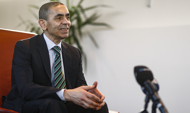 BioNTech'in kurucu ortağı Uğur Şahin'den Türkiye'ye gönderilecek aşılarla ilgili açıklama