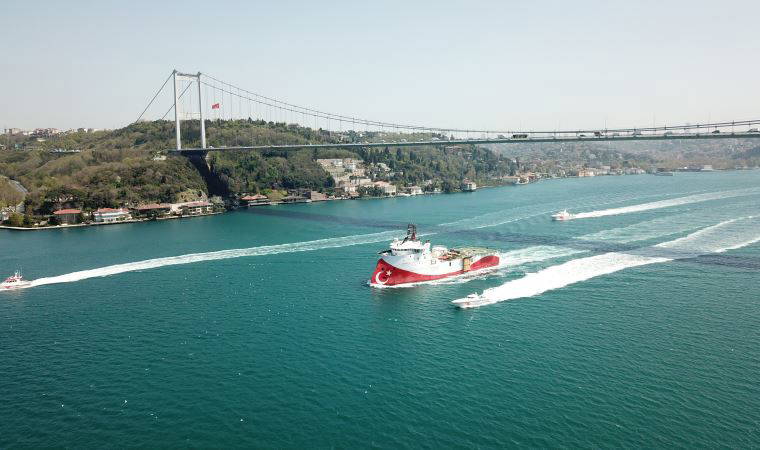 Barbaros Hayrettin Paşa İstanbul Boğazı'ndan geçti