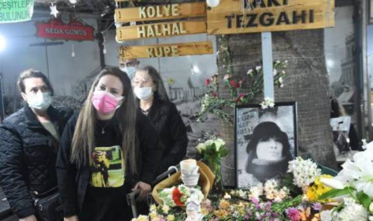 Yatak sırası beklerken yaşamını yitiren Aslı Özkısırlar, tezgahı önünde anıldı