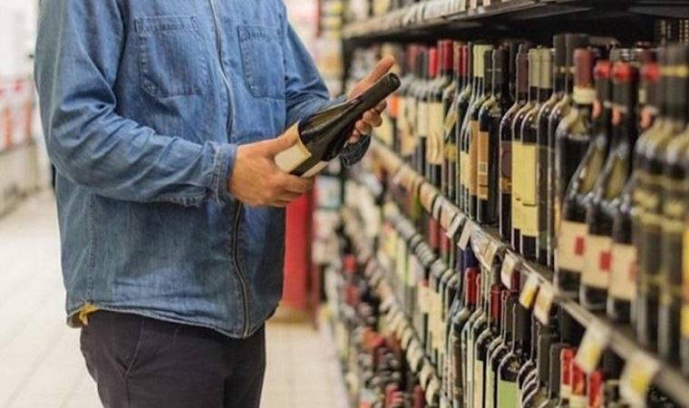 İzmir Valiliği'nden 'alkollü içecek satışı' kararı