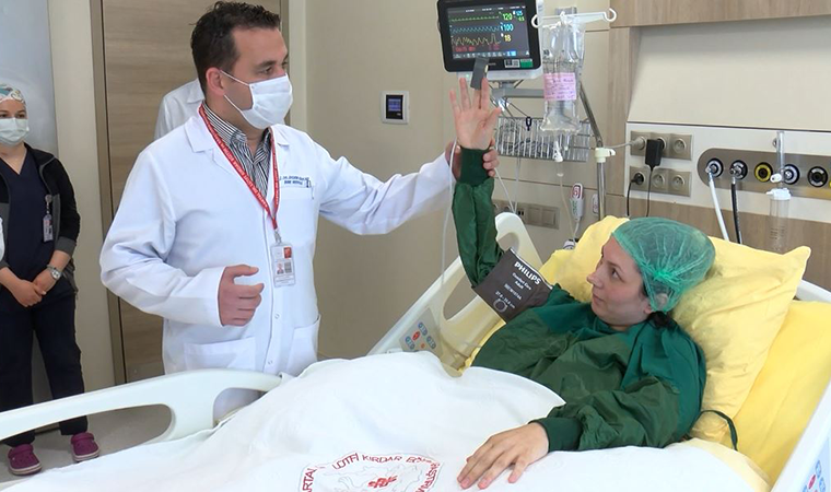 13 HAFTALIK HAMİLE KADIN