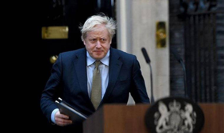 İngiltere Başbakanı Boris Johnson'a 'nişanlıyla tatil' soruşturması!