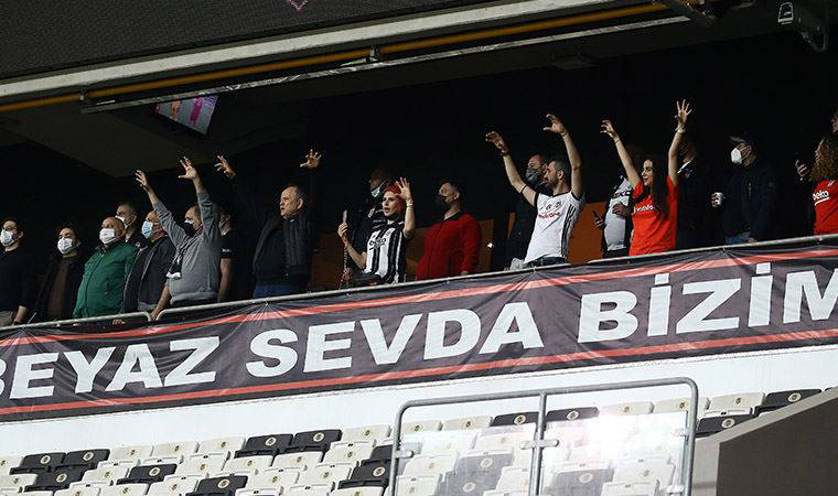Beşiktaş Kadın Futbol Takımı localarda yerini aldı