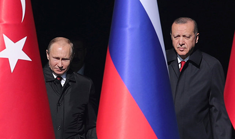 Erdoğan ve Putin telefonda görüştü: Uluslararası koruma gücü de konuşuldu