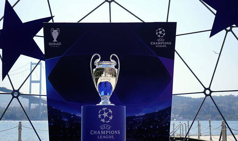 Şampiyonlar Ligi finali İstanbul'dan alındı
