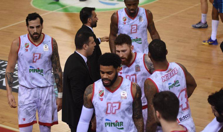 Pınar Karşıyaka seride 1-0 öne geçti