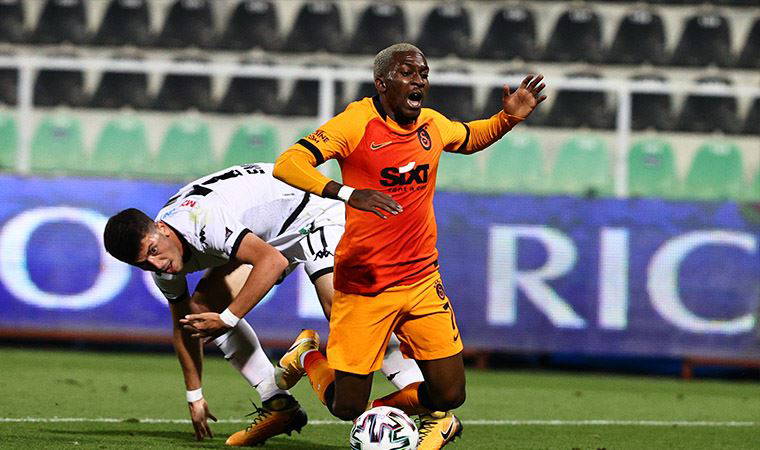 Galatasaray'da Onyekuru antrenmanı tamamlayamadı