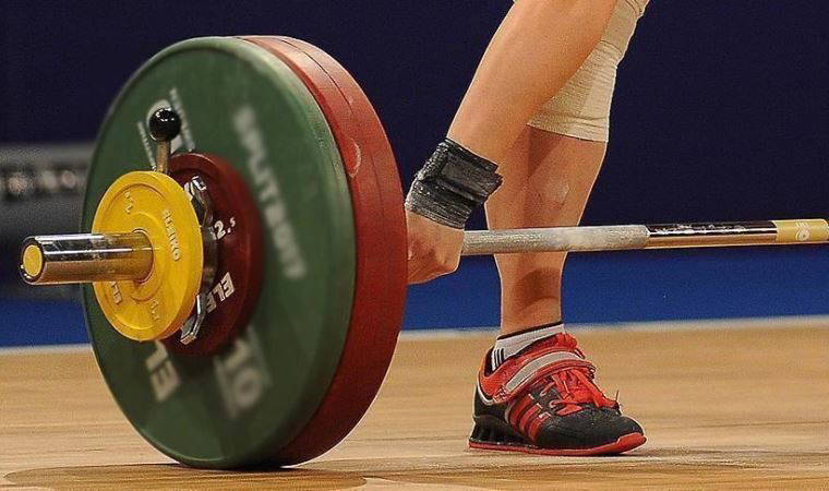 Türkiye Halter Federasyonu, milli haltercilerin Tokyo 2020'den men edileceği iddiasını yalanladı