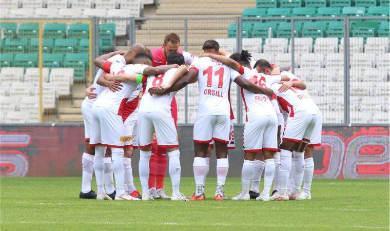 Antalyaspor ve Sivasspor arasında kutlama krizi