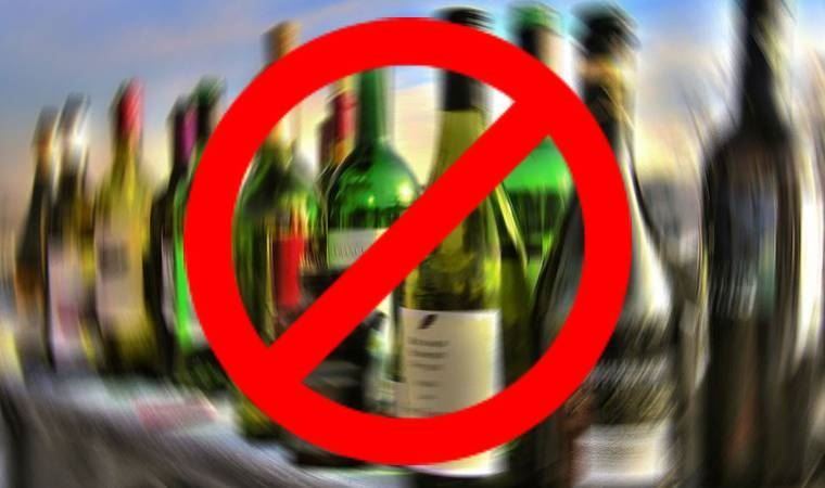 Alkol satışı yapan işletmeye tutanak tutuldu