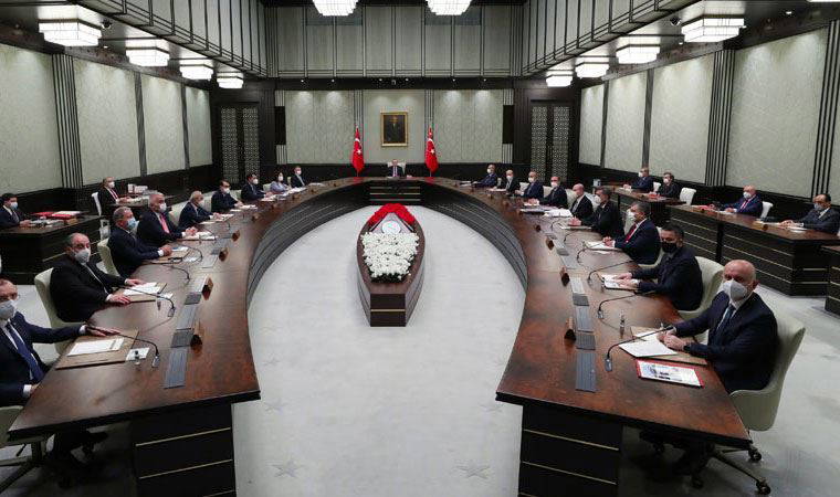 Son dakika gelişmesi... Gözlerin çevrildiği Kabine toplantısı başladı
