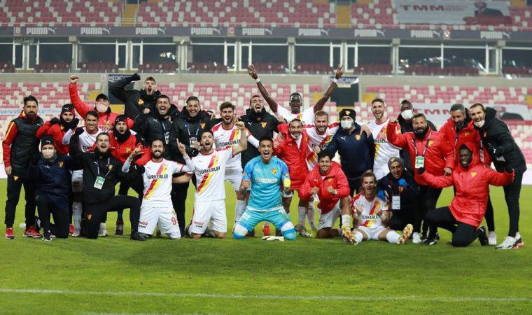 Alpaslan Öztürk, Göztepe'ye veda etti