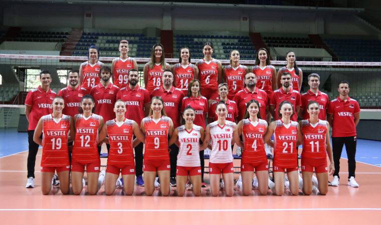 Voleybolda milli mesai başladı