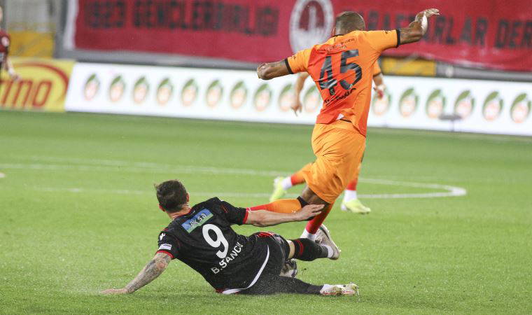 Gençlerbirliği-Galatasaray maçında hastanelik oldu!