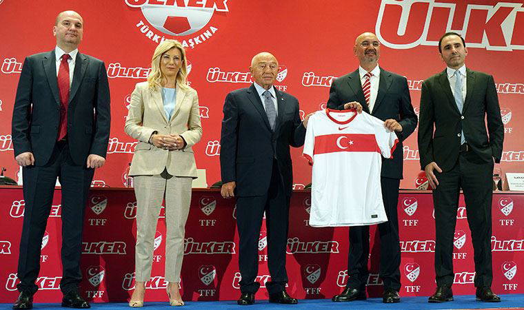 A Milli Futbol Takımlarına sponsor desteği