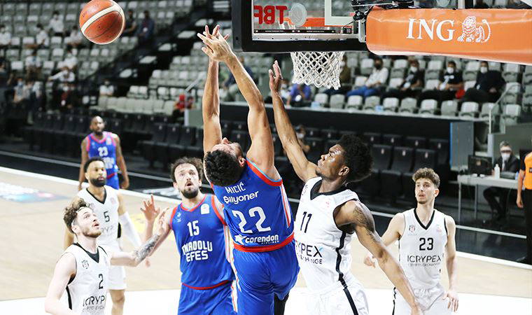 Anadolu Efes finale yükseldi