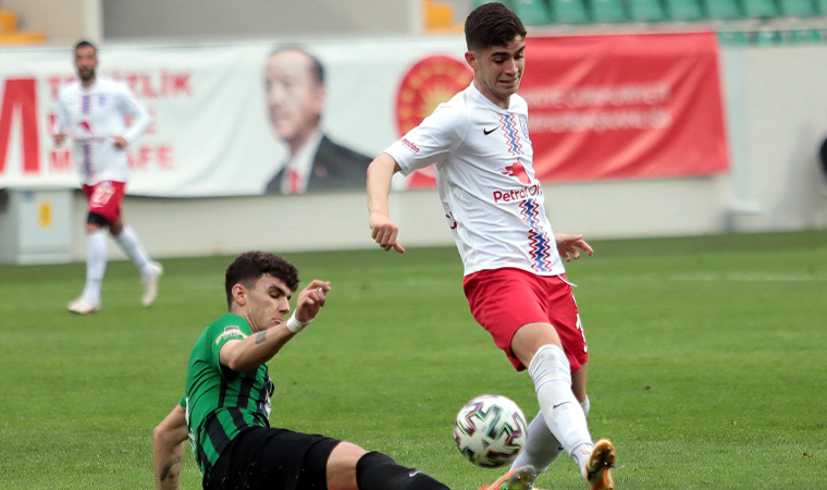 Fenerbahçe, Galatasaray ve Avrupa devleri, Burak İnce'nin peşinde