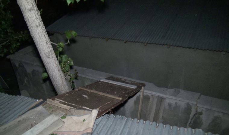 Polis baskınından kaçmak için tahtadan köprü kurmuşlar