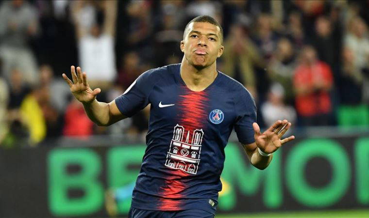 Real Madrid Mbappe için PSG ile görüşmelere başladı