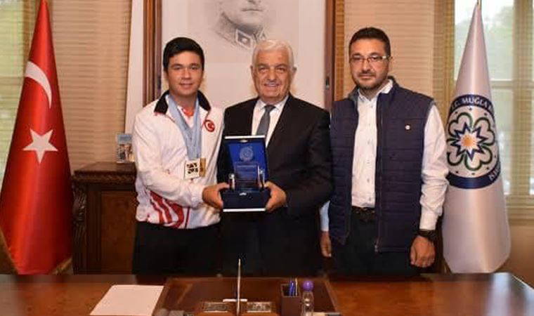 Emircan Türkiye’nin gururu oldu