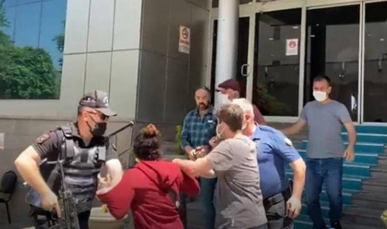 Ankara'da AKP binası önünde Sedat Peker protestosu: 5 kişi gözaltına alındı