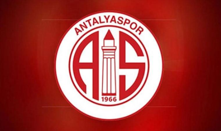 Antalyaspor Başkanı Mustafa Yılmaz, görevinden istifa ettiğini açıkladı