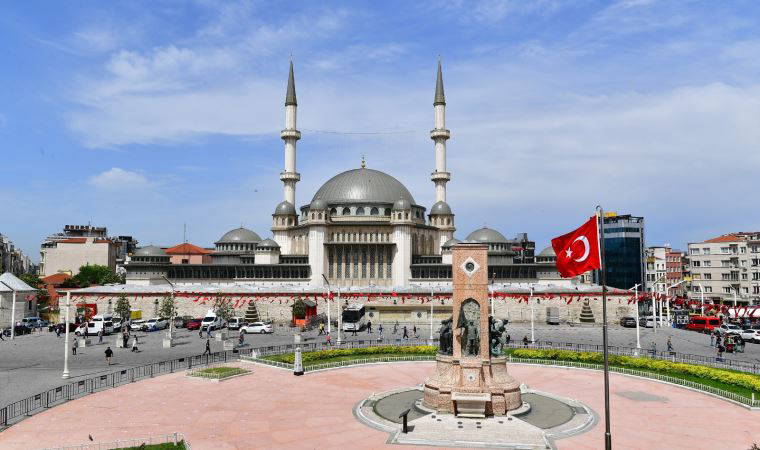 Taksim Camii yarın ibadete açılıyor