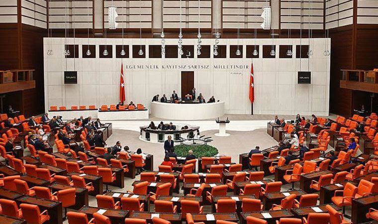 Son dakika: Vergi yapılandırmasına ilişkin kanun teklifi TBMM'de kabul edildi