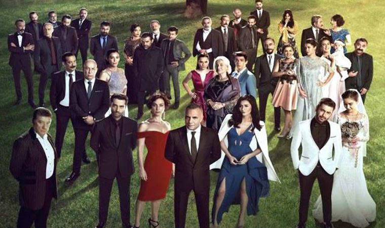 'Eşkıya Dünyaya Hükümdar Olmaz' dizisinin eski oyuncusu Ece Hakim, Harvard Üniversitesi'nden mezun oldu