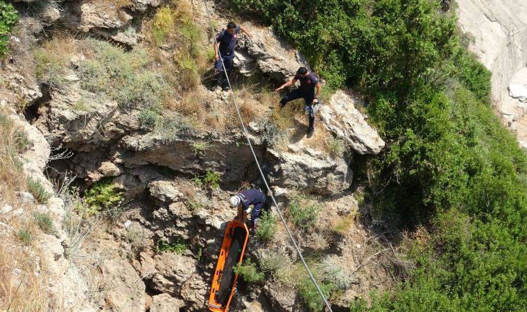 18 gündür kayıp olan mühendisin cansız bedeni, falezlerde bulundu